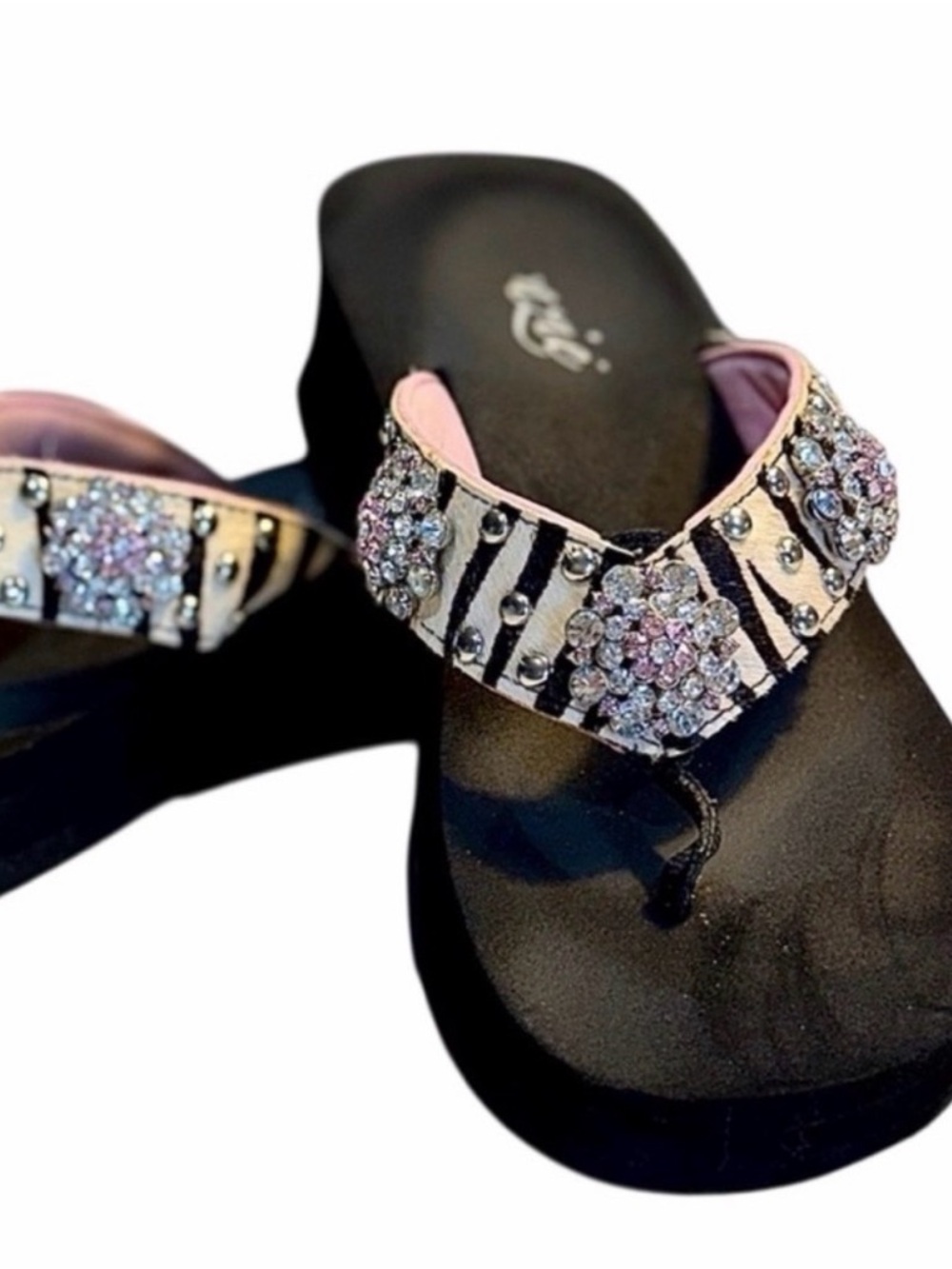 Grazie Leather Animal Print/ Pink/ white Rhinestone details Sandals size 8.5